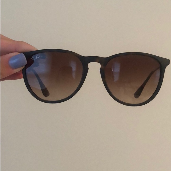 Erika Classic Ray Bans. Gunmetal Brown Gradient.